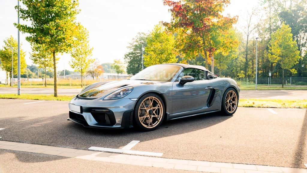 Image of Porsche Boxster