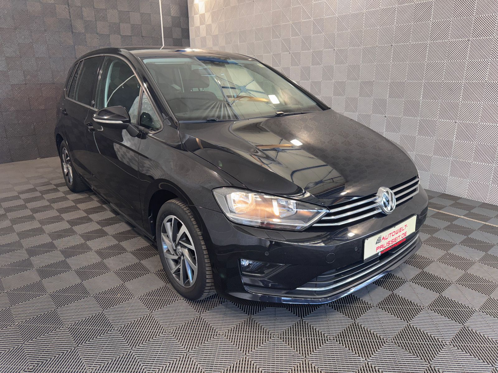 Gebrauchtwagen Volkswagen Golf Sportsvan Golf Sportsvan*SOUND*ACC-TOUCH-KLIMA-APPLE-DSG in Horb am Neckar