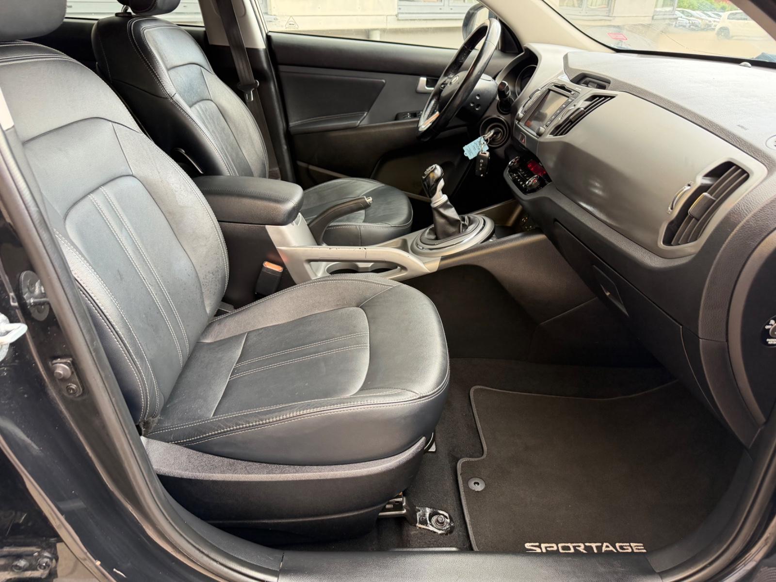 Kia Sportage Dream Team/4xSHZ/KLIMAA*/NAVI/KAMERA