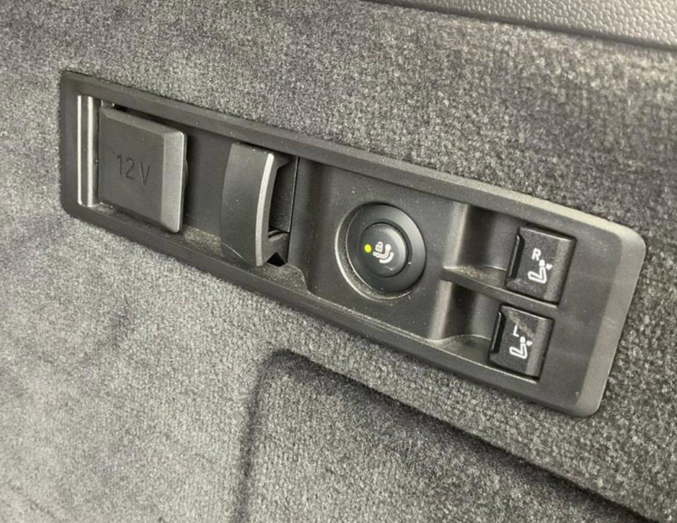 BMW iX M60 foto 3