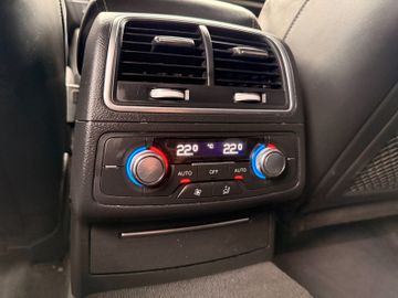 Audi A6 Allroad - 12