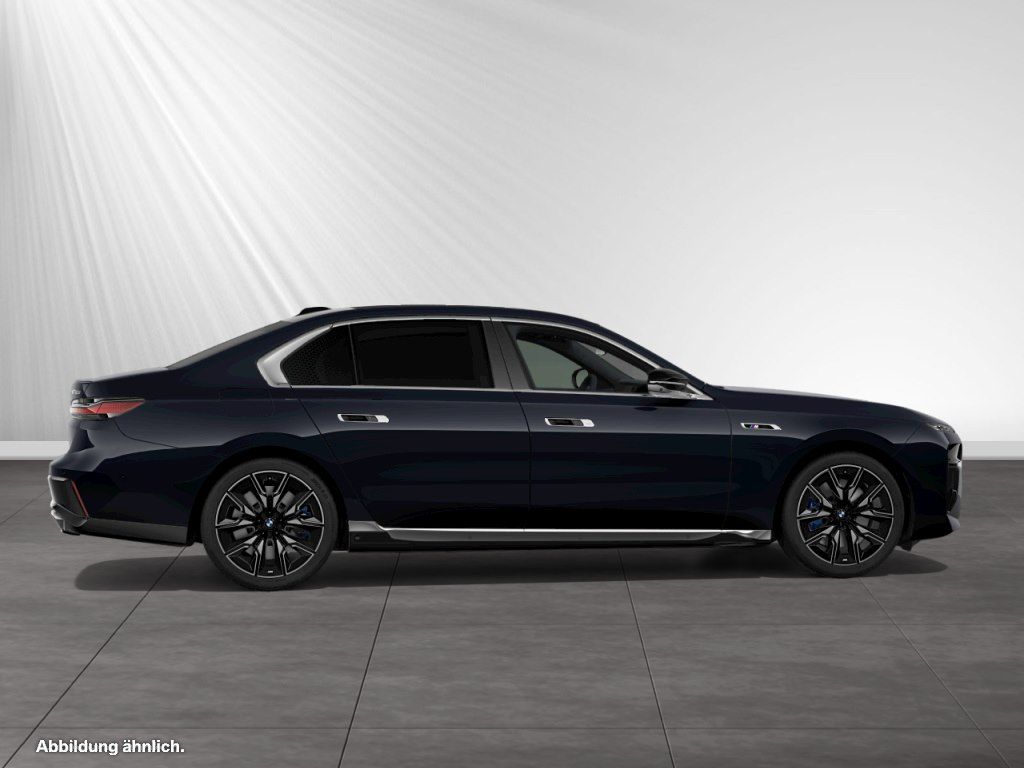 BMW M760 - Bild 10