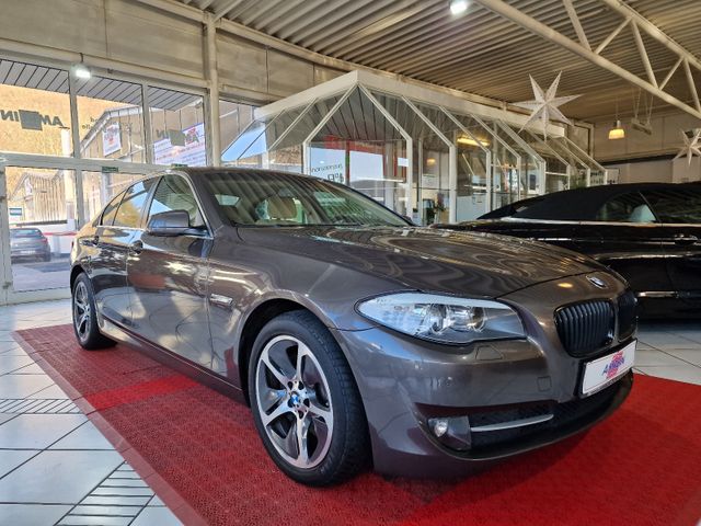 BMW 530d xDrive +NAVI+XENON+SHZ+KLIMAAUT.+SCHECKHEFT