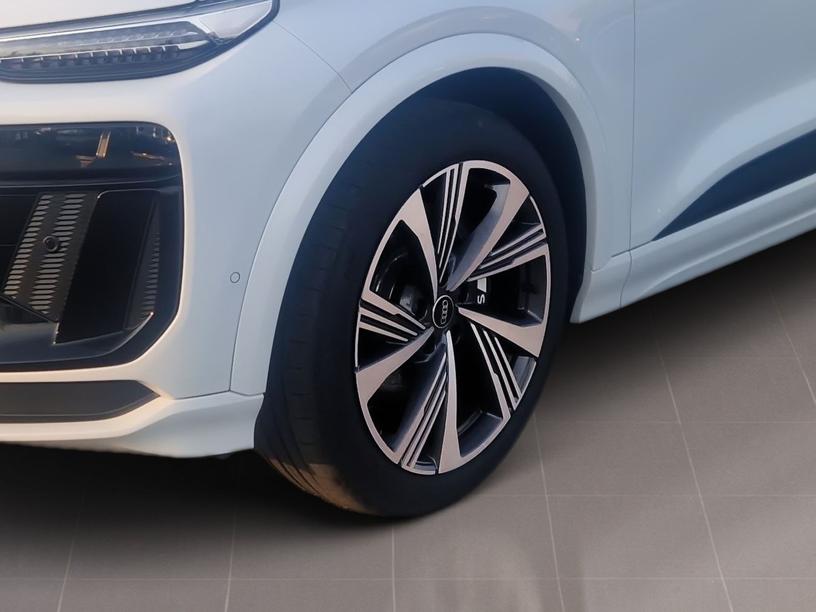 Audi SQ6 e-tron - Bild 7
