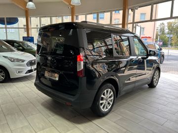 Ford Tourneo Courier Titanium