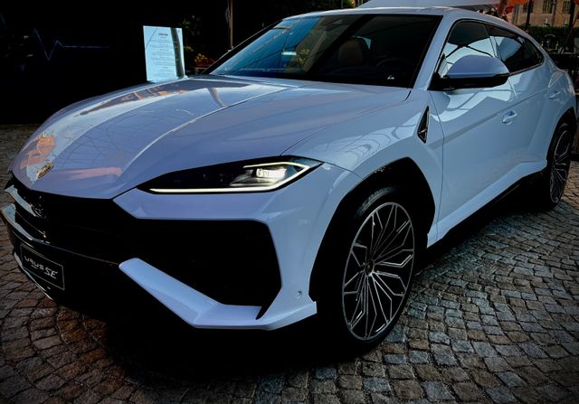 Lamborghini Urus SE *799PS*CONFIRMED*Q1-25*