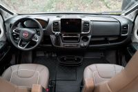 Malibu Van first class - two rooms GT skyview 640 LE RB (2/26)