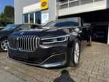 BMW 745 e*MAXIMAL VOLL*DVD im FOND*MEGA VOLL* - BMW 745 aus 2020