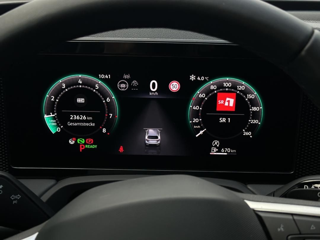 Fahrzeugabbildung Volkswagen Passat Business Variant 1.5 TSIe DSG