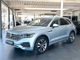 Volkswagen Touareg 3.0TDI Elegance 4Motion Pano./Memory/LED - gebrauchte VW Touareg aus dem Jahr 2023