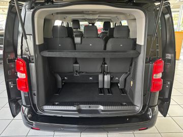 Opel Zafira Life - 12