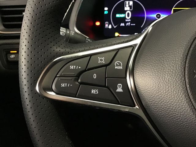 Fahrzeugabbildung Mitsubishi Grandis Intro Edition 1.8Hybrid ACC/Navi/360°Kam