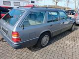 Mercedes-Benz Mercedes W124 220TE.....günstiger wird er ... - Mercedes-Benz 220: Te