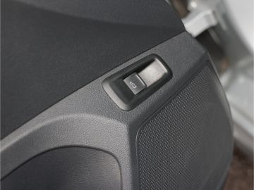 Skoda Kamiq Style  1.6 TDI 6-Gang AHK Kamera LED