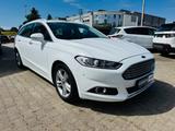 Ford Mondeo Turnier Titanium+Navi+2xPDC+SHZ+ - Ford Mondeo: Titanium X