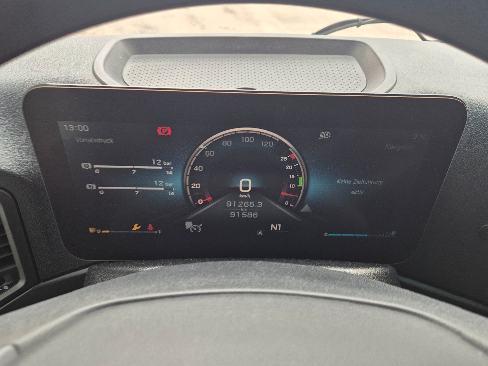 Fahrzeugabbildung Mercedes-Benz Actros 1848 LS Öl-Retarder Standklima BigSpace