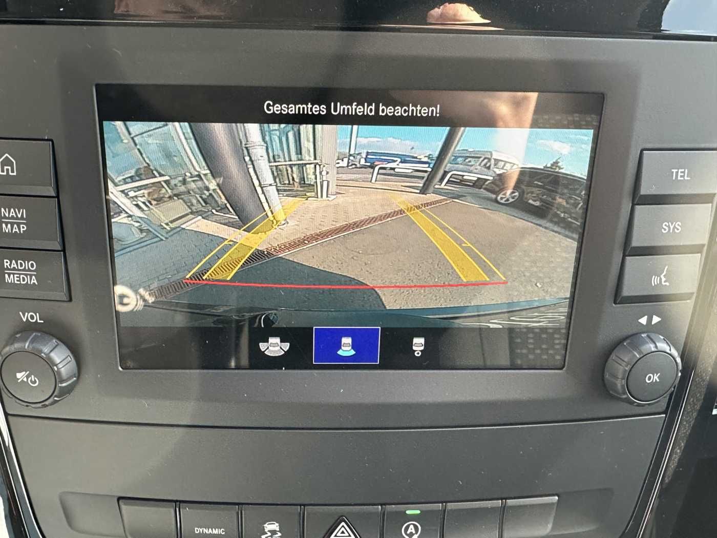 Fahrzeugabbildung Mercedes-Benz Vito 116 CDI 9G Klima AHK LED Audio40 Kamera