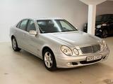 Mercedes-Benz E 200 CLASSIC  *1.HAND *WENIG KM  *TEMPO*TÜV NEU - Mercedes-Benz E-Klasse: Classic