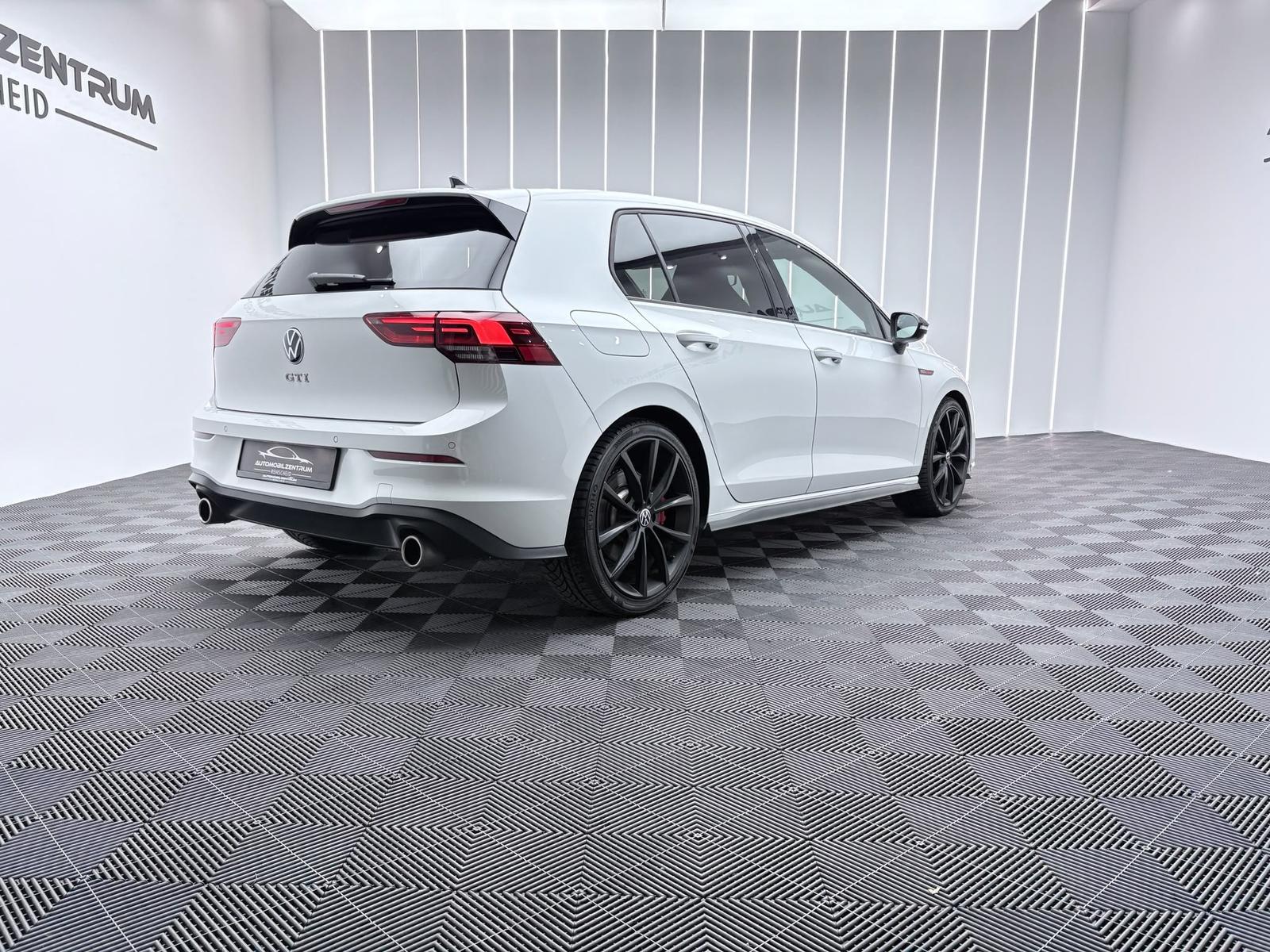 Volkswagen Golf GTI PANO AMBIENTE, миниатюра 10