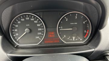 BMW 118 - 10