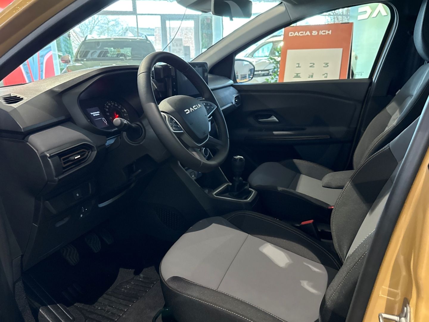 Fahrzeugabbildung Dacia Sandero III Stepway Extreme LED Klimaautom Fahre
