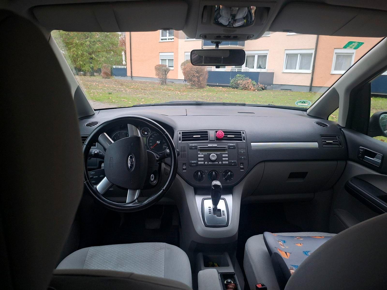 Ford Focus 2006 — photo 7