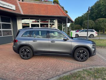 Mercedes GLB 200 - 4