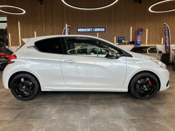 MYAUTOCENTER – Gebraucht- und Jahreswagen mit Werkstattservice in Pfaffenhofen Peugeot 208 GTi *Kamera*PDC*