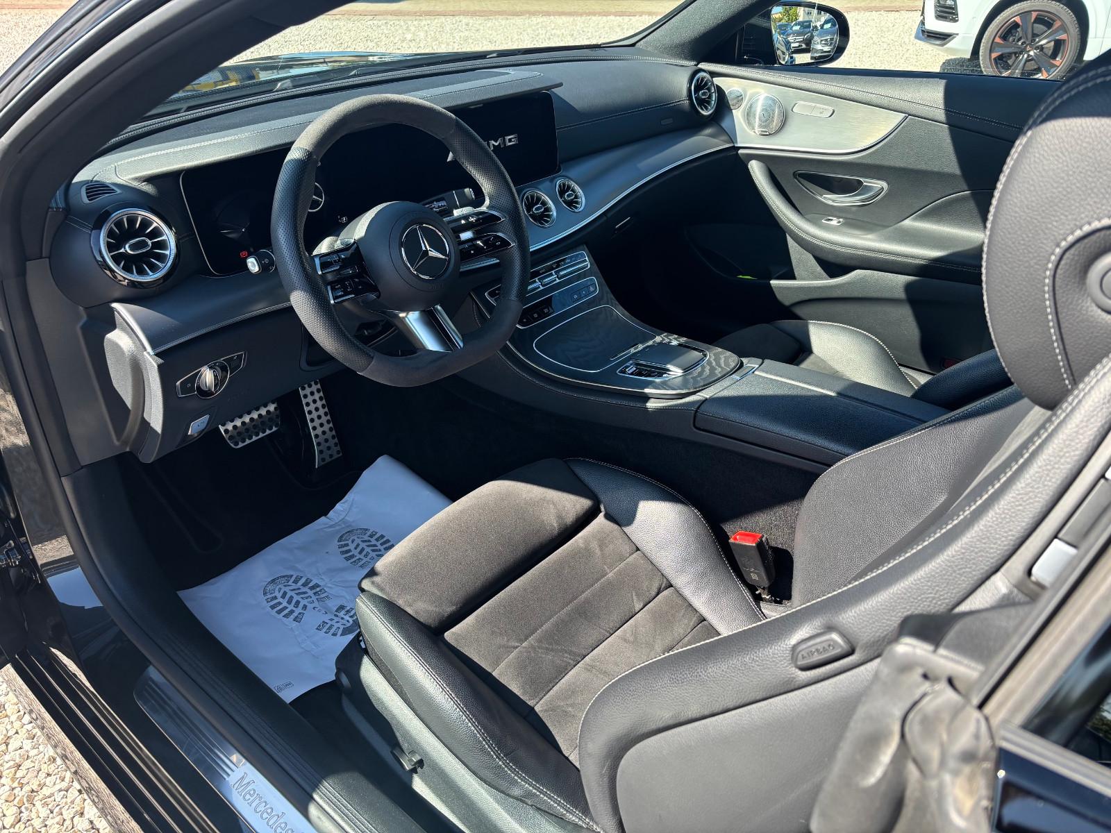 Mercedes-Benz E220d Coupé AMG Night Edition +BURMESTER+PANO+