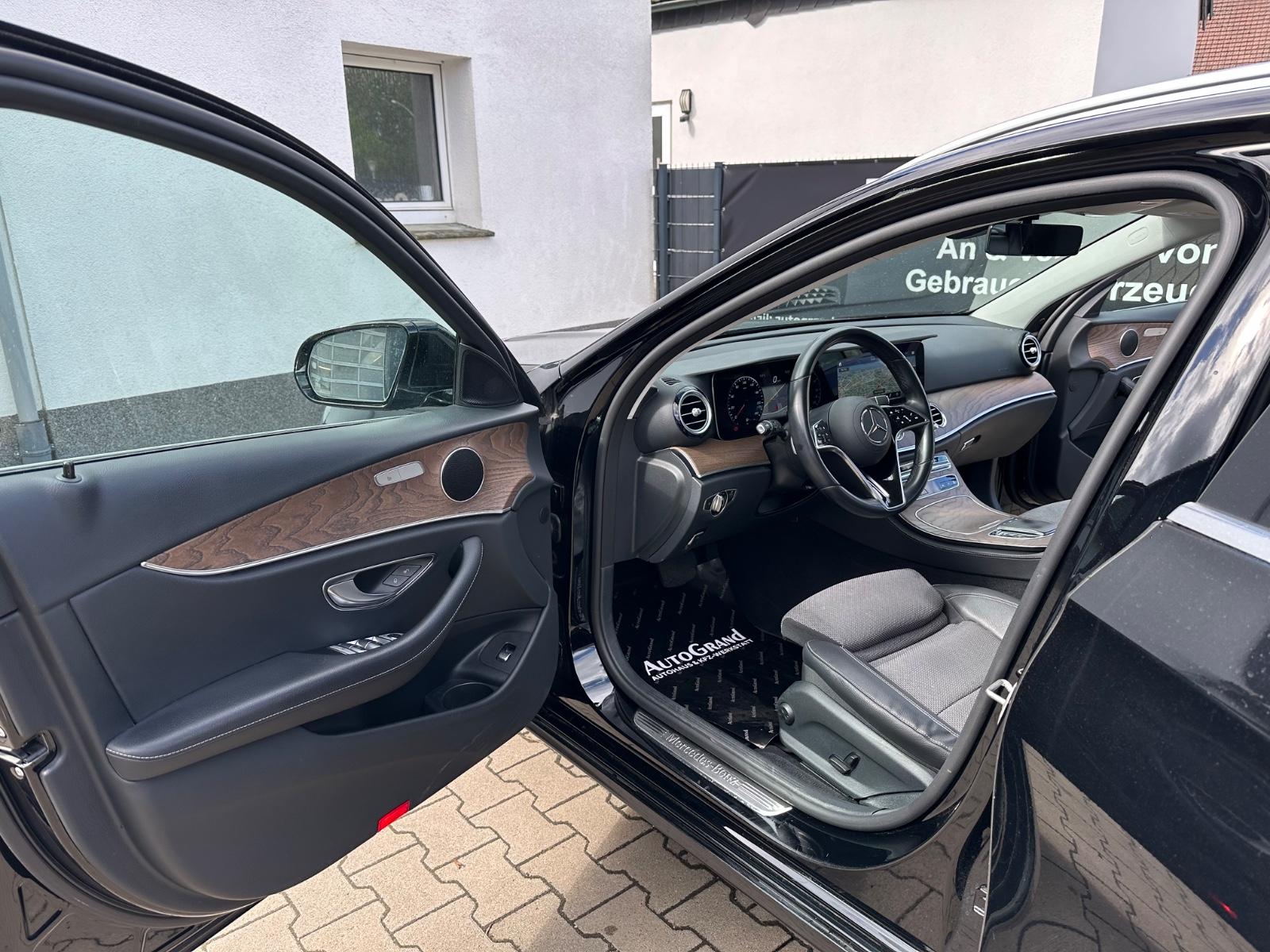 Mercedes-Benz E 300 de 9G T Avantgarde*1HAND*Leder*Virtual*Gar