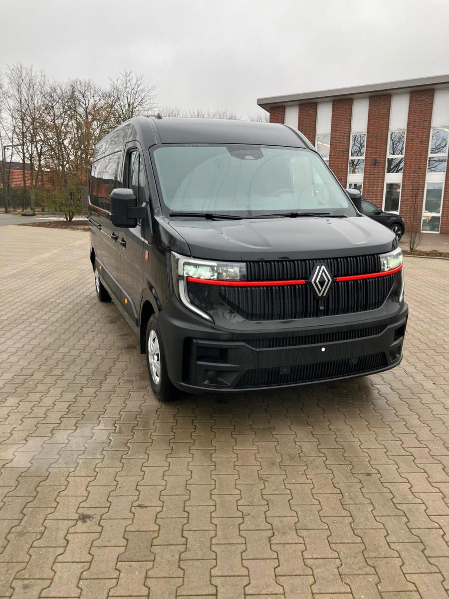 Renault MASTER RED VAN 3T5 E6e - L3H2