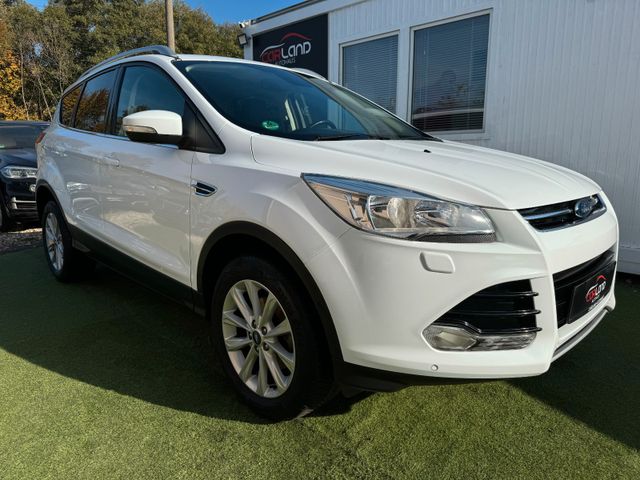 Ford Kuga 1,5 EcoBoost 2x4 110kW Titanium -S,heft!