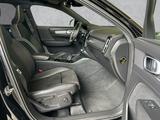 Volvo XC40 R-Design T3 Pano/Kamera/Sitzhzg. - Volvo XC40 mit Benzin-Antrieb: Schiebedach