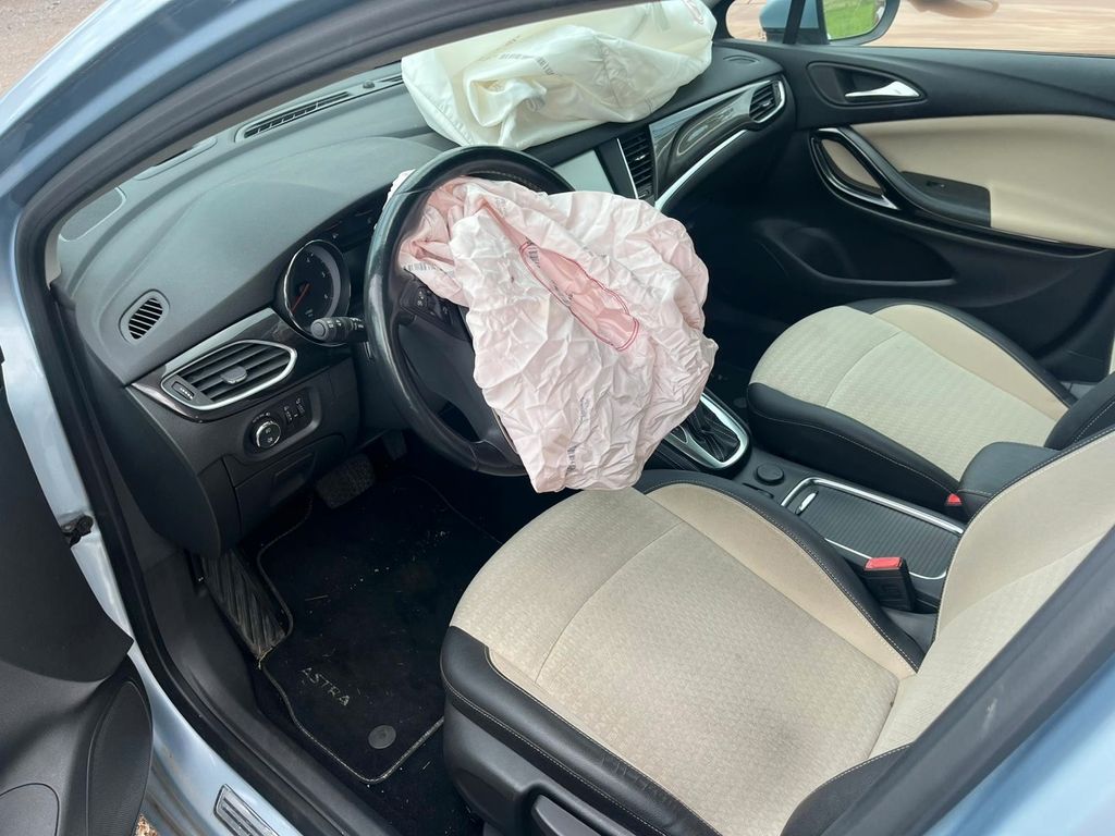 Opel Astra 1.6 Diesel Dynamic 100kW Automatik 2-Hand - Bild 5