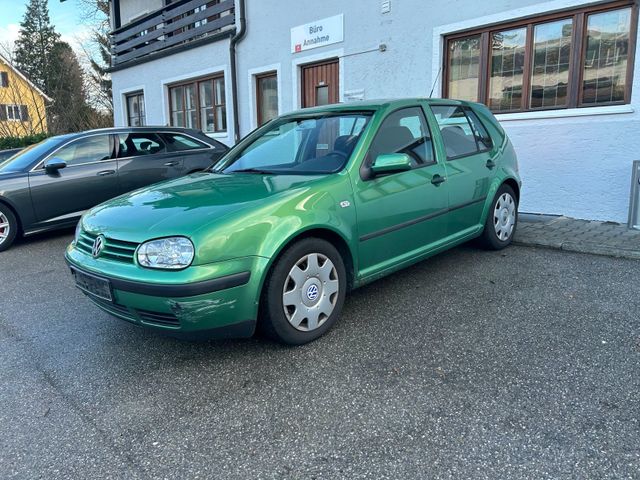 Volkswagen Golf 1.4