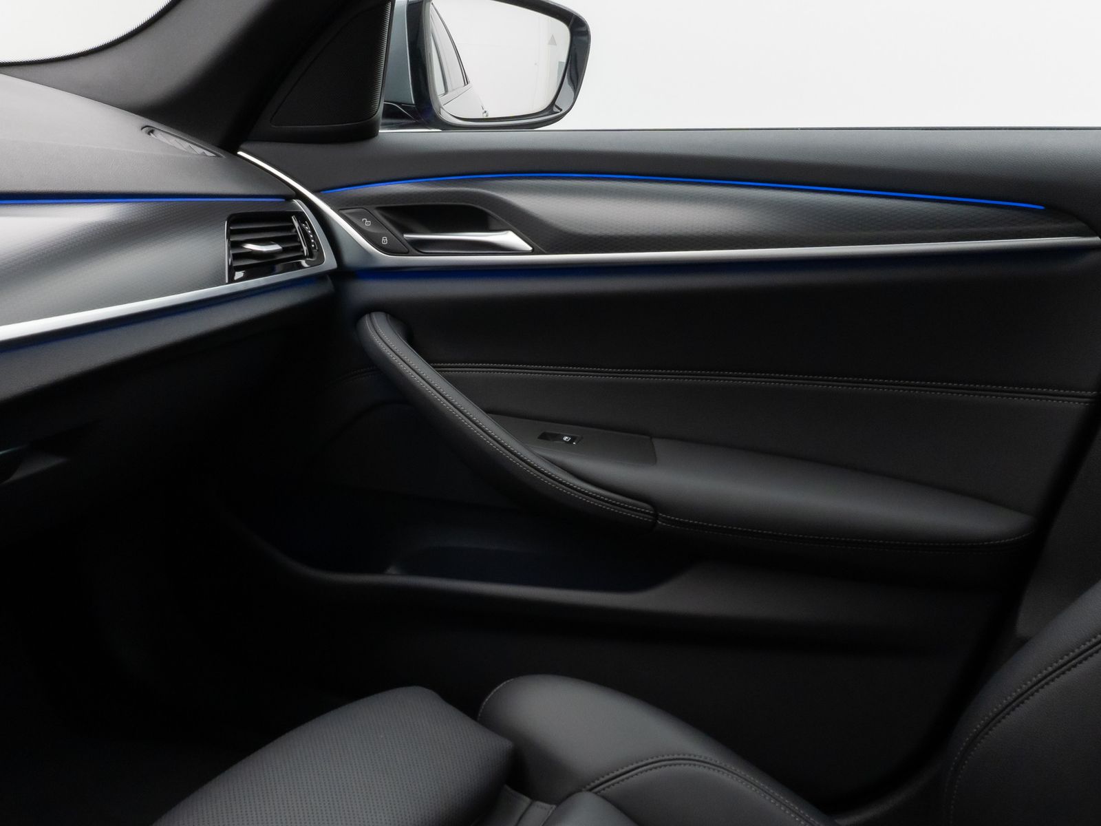 Fahrzeugabbildung BMW 540d xD M SportPro Kamera Laser HUD DAB HiFi 19"