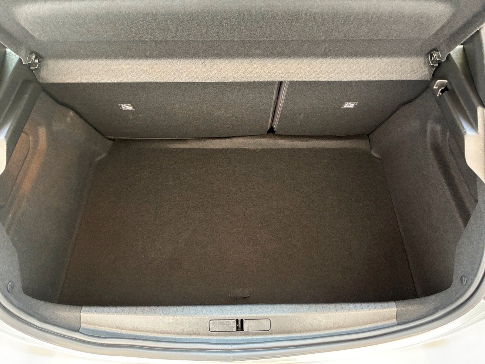 Fahrzeugabbildung Opel Corsa F GS 100PS Automatik LED/Kamera!