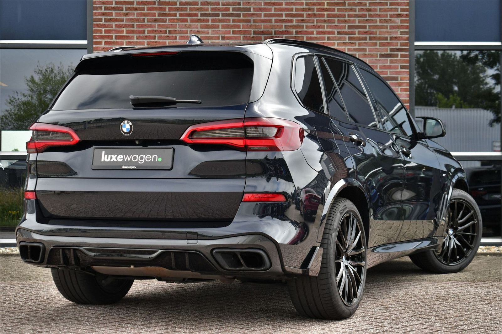 BMW X5 xDrive30d M-Sport Skylounge Comf-seat H/K Tre imagem 2