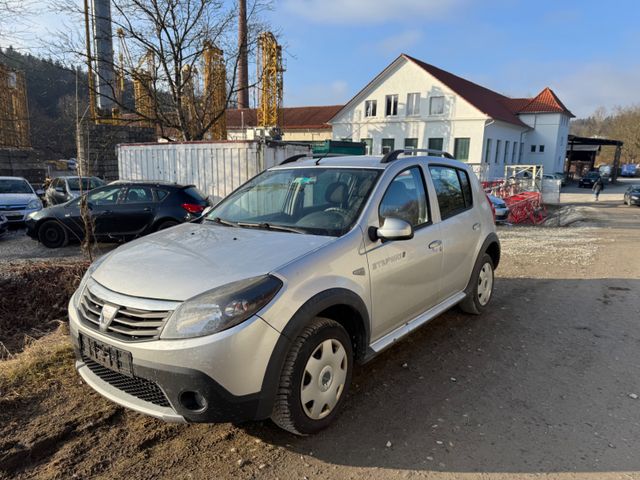 Dacia Sandero Stepway 1,6 Benziner / Top Gepflegt