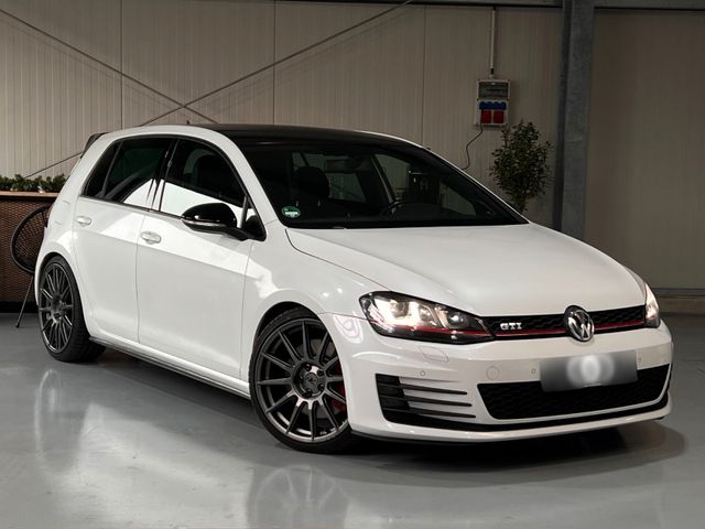 Volkswagen Golf 2.0 TSI DSG BMT GTI Performance GTI Per...