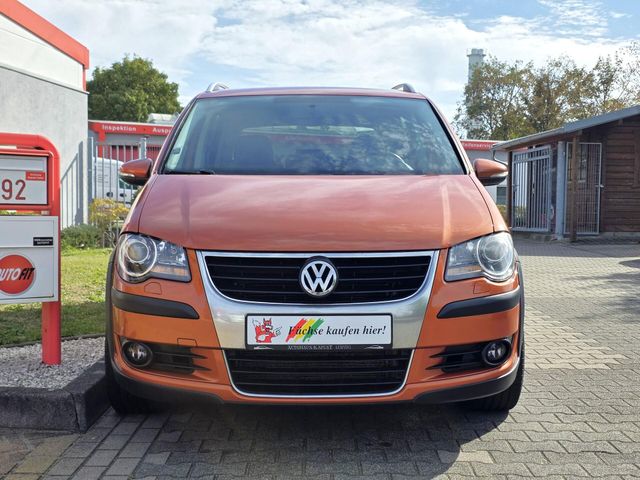 VW Touran — Foto 2