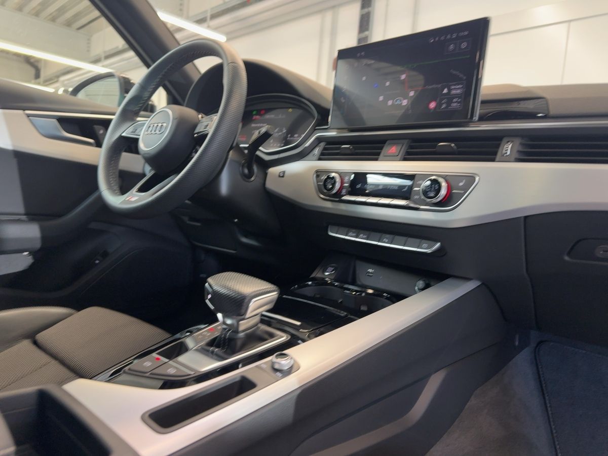 Audi A4 - Bild 13