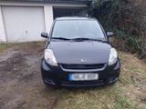 Daihatsu 8. fach bereift Sparsamer Daihatsu Sirion - mit Benzin-Antrieb: Sparsame