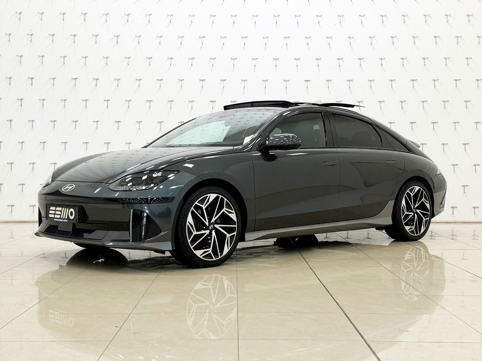 Hyundai IONIQ 6 77,4kWh 325ps 4WD Techniq /ACC/360°K/GSD