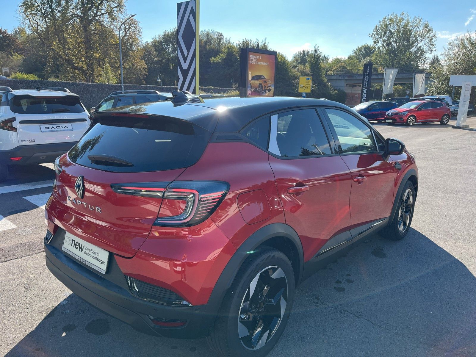 Fahrzeugabbildung Renault Captur II Techno