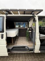 Volkswagen T4 - Selbst ausgebauter Camper  - Volkswagen T4 andere aus 1996