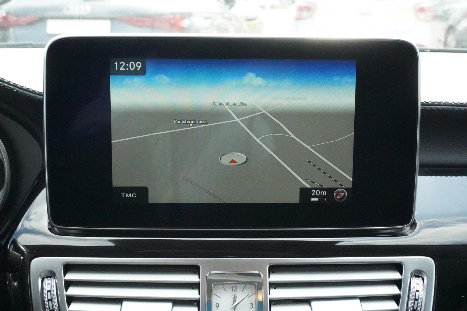 Mercedes-Benz CLS 400 Multibeam 360° Totwinkel Schiebedach