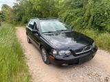 Volvo v 40 Benzin 1,8 Motor klima leder - gebrauchte Volvo V40 aus dem Jahr 2004