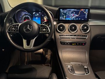 Mercedes GLC 200 - 3