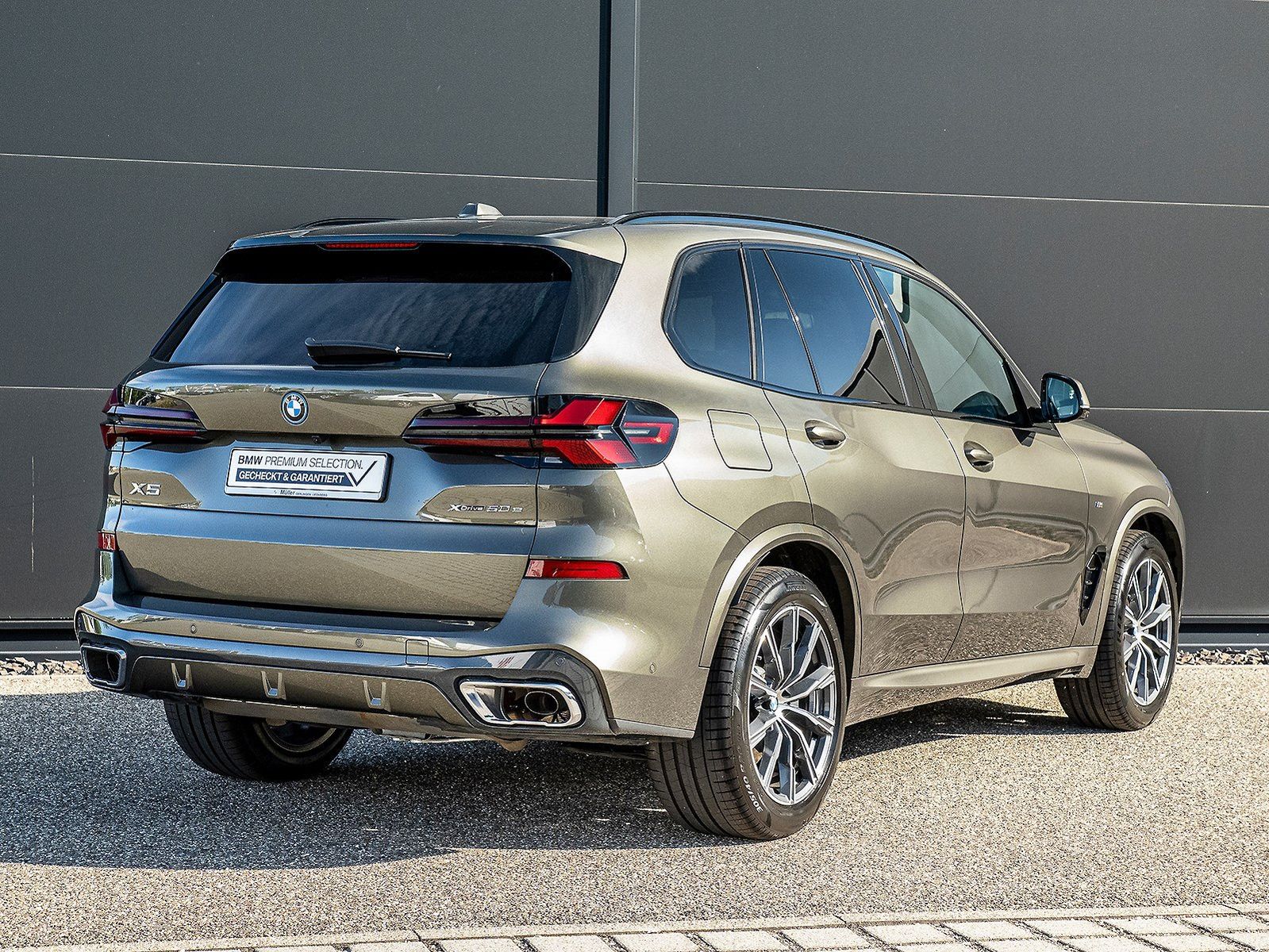 BMW X5 xDrive50e M Sportpaket UPE113170EUR ACC 360°  imagem 3